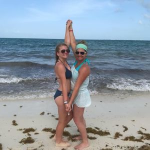 Meet your Posher, Kari